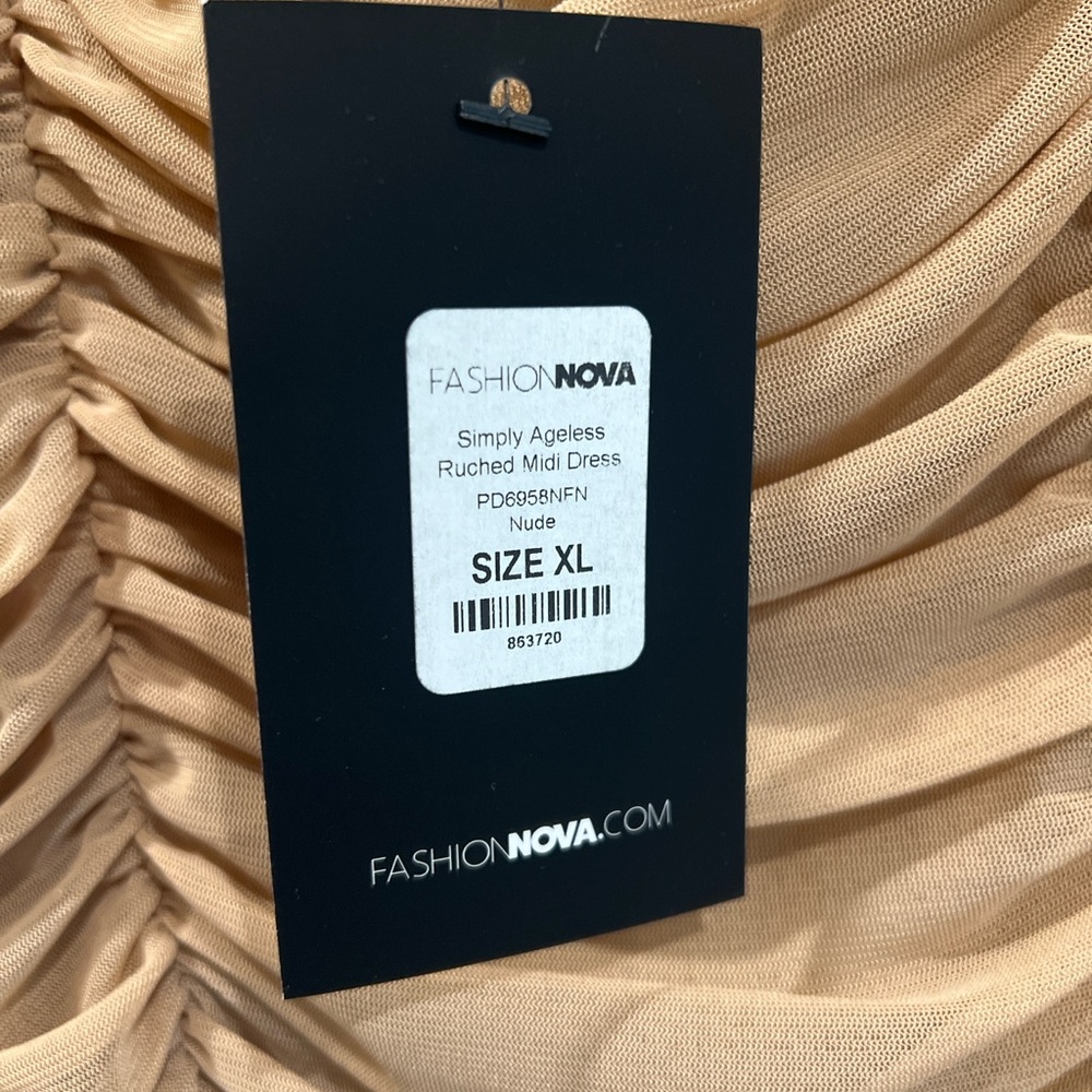 NWT Ruched Midi Dress - Picture 4 of 5